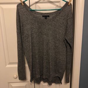 American Eagle V Neck tee